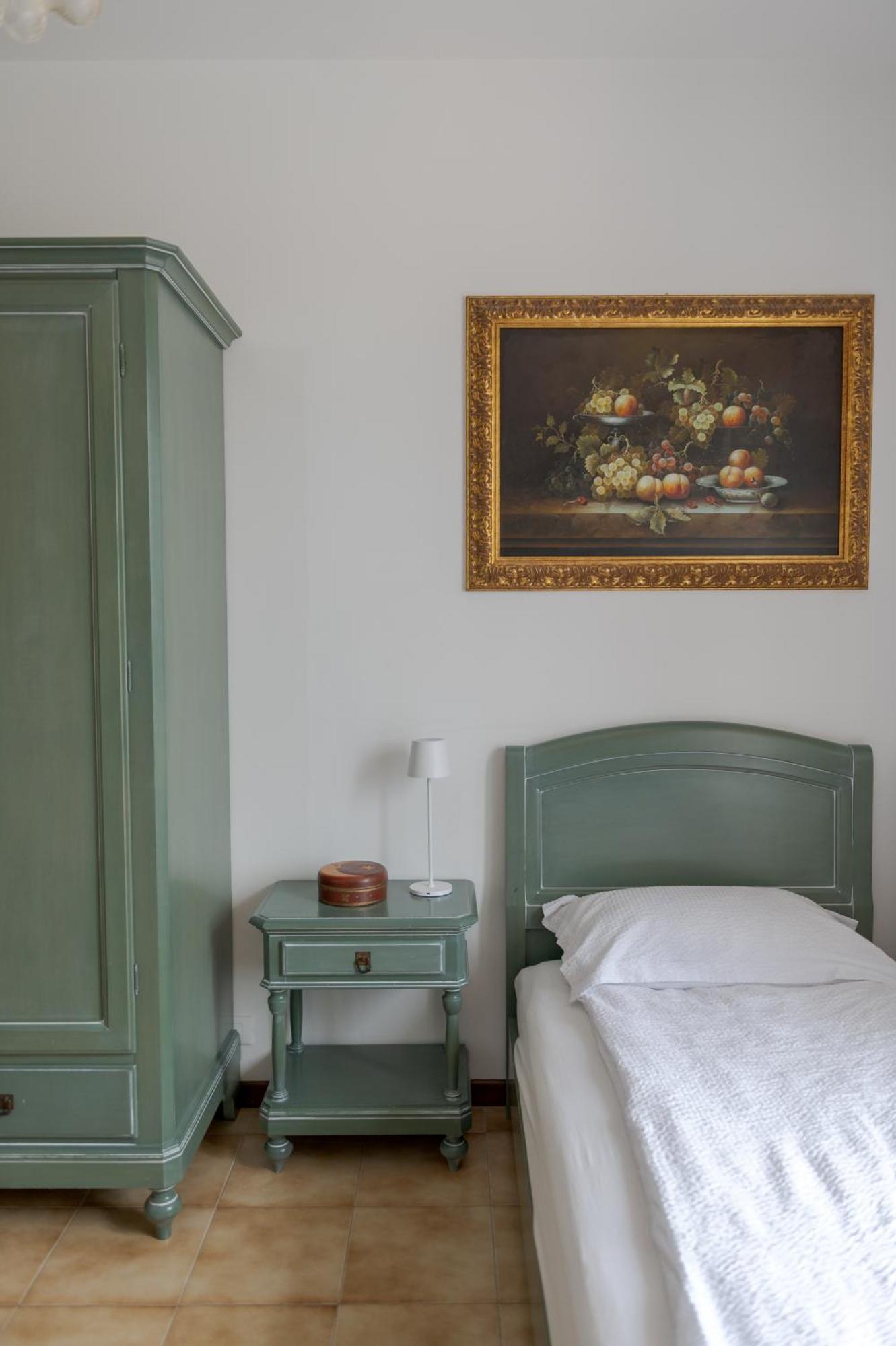 Villa Carini With 3000 Mq Garden & Heated Pool 卡斯特努沃德加尔达 外观 照片